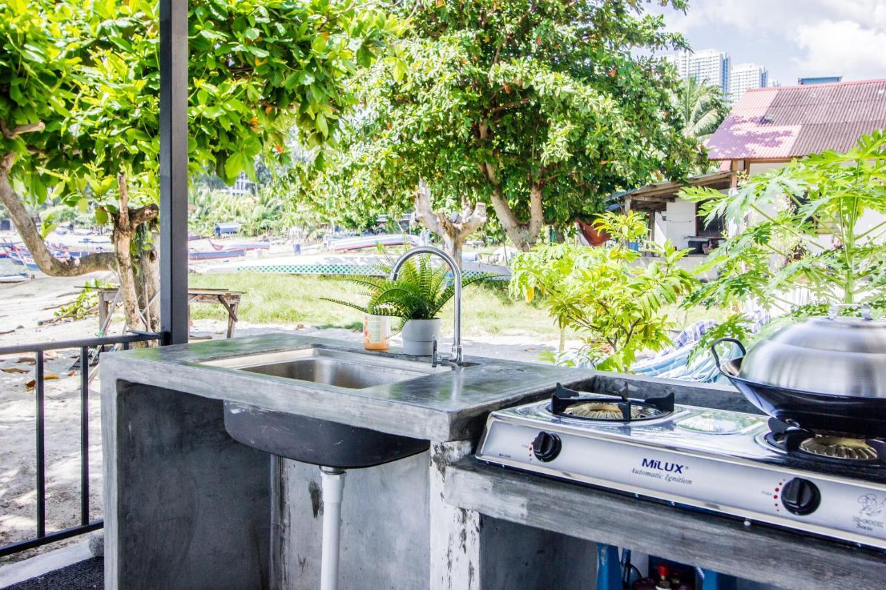 Bukit Lada Beachboy Chalet By The Beach מראה חיצוני תמונה