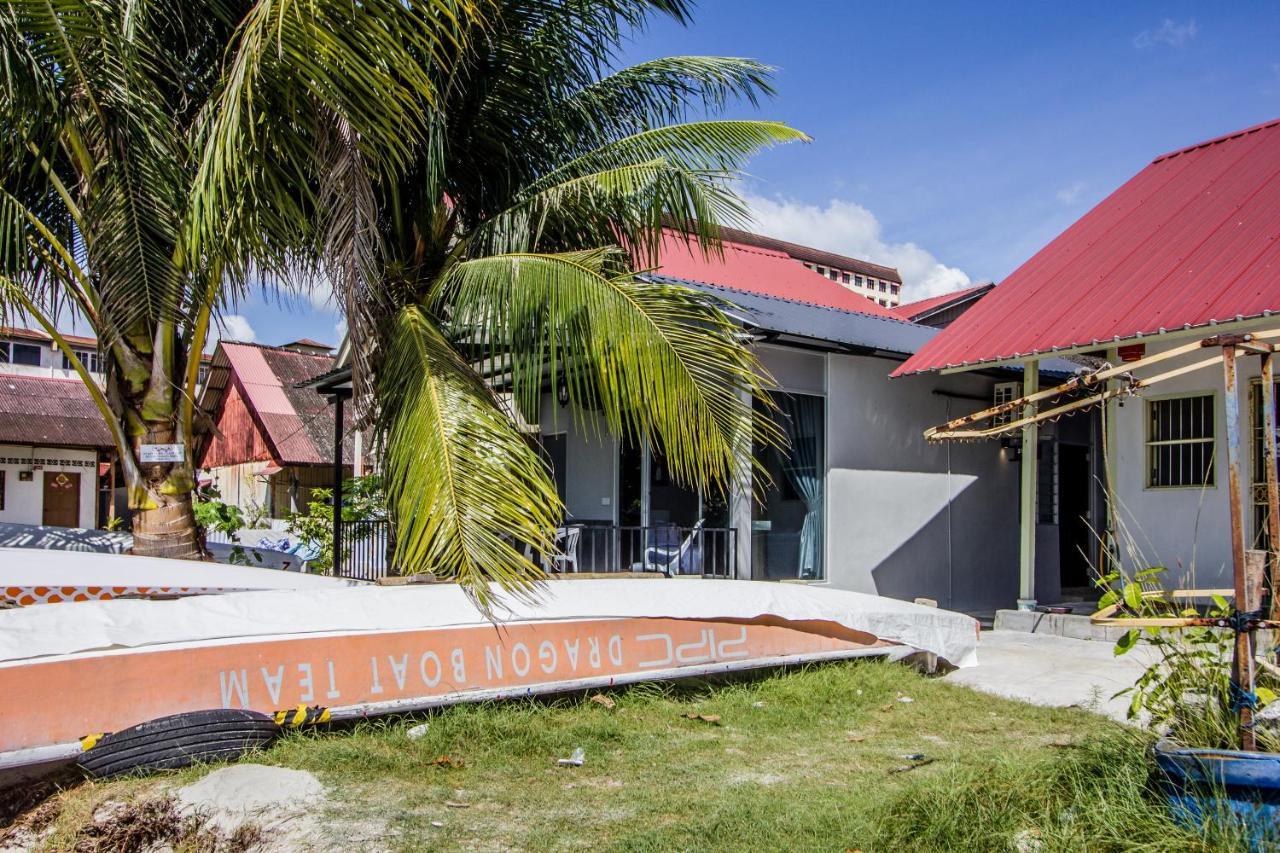 Bukit Lada Beachboy Chalet By The Beach מראה חיצוני תמונה